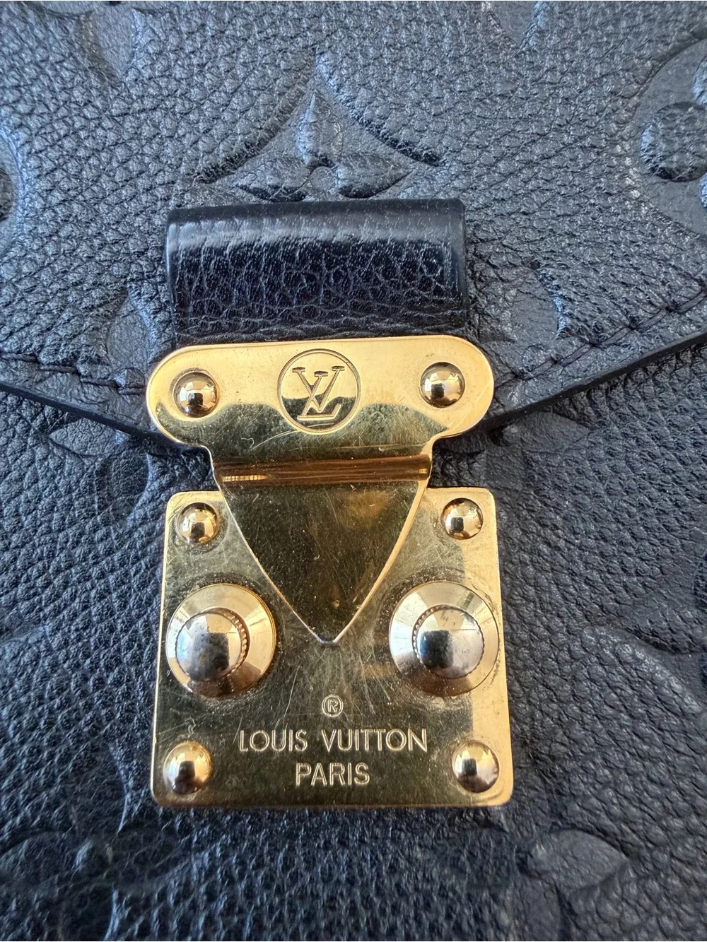 Louis Vuitton Noir Pochette Metis Monogram Empreinte Crossbody Gold Hardware